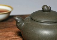 《鸟语花香》宜兴紫砂壶高级工艺美术师手工蟹壳青段泥泡茶壶茶具
