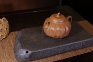 《矮荷韵》宜兴紫砂壶工艺美术师手工段泥紫砂壶茶具