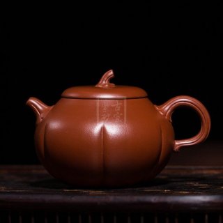《茄瓜（大）》宜兴瓜语紫砂壶名家助理工艺美术师手工茶壶大红袍茄瓜壶