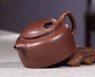 《牛盖莲子》宜兴紫砂壶高级工艺美术师手工拼紫泥牛盖莲子茶壶茶具