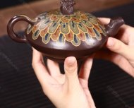 孔雀开屏