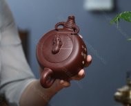 《瑞牛壶》