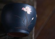 《主人杯泥绘堆绘紫砂杯》宜兴正品紫砂壶名家作品全手工紫泥外粉绿泥精品