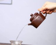 混方德钟