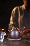 《祥云秦权》