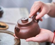 一枝清壶