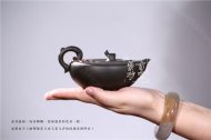 《双色乳梅》