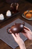 《葡萄壶》
