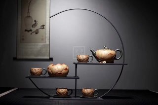 《青蛙莲子》宜兴紫砂壶全手工茶壶名师老师段泥仿生器