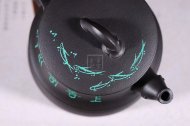 《鱼乐》茶具茶壶宜兴手工紫砂壶乌金泥