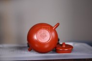 《苹果》