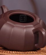 《井泉》宜兴高级工艺美术师手工半月紫砂壶茶壶茶具紫泥