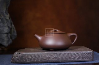 《景舟石瓢》宜兴黄龙山紫泥紫砂壶茶具石瓢