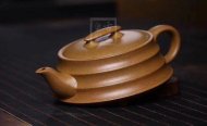 《步步高升》宜兴紫砂壶工艺美术师手工黄金段茶壶