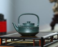 提壁提梁