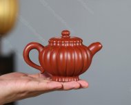 筋纹宫灯