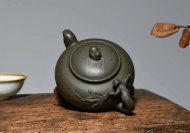 《鸟语花香》宜兴紫砂壶高级工艺美术师手工蟹壳青段泥泡茶壶茶具