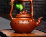 东坡提梁