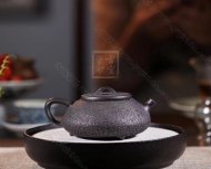《三足蕴瓢》