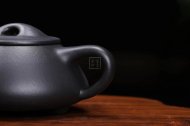 《景舟石瓢》宜兴紫砂壶助理工艺美术师手工黑料石瓢茶壶茶具