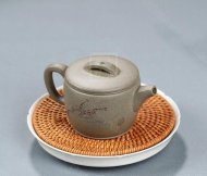《汉瓦》