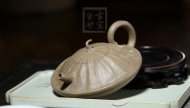 《小莲蓬》宜兴青灰泥工艺美术师全手工收藏把玩创新壶茶具