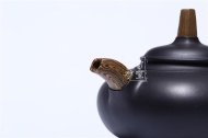 《传香》