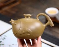 《吉庆有余》