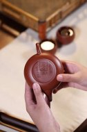 《梨形壶》紫砂壶宜兴工艺美术师纯手工大红袍梨形泡茶壶