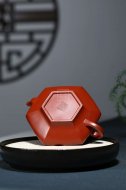 《六方虚扁》宜兴紫砂壶大红袍工艺美术师手工虚扁茶壶茶具