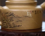 《德钟》