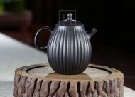 《亭亭玉立》宜兴紫砂壶纯手工工艺美术师石黄泥茶具