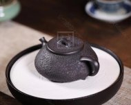 《三足蕴瓢》