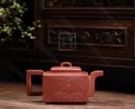 《亚明四方》