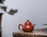 《掇球壶》