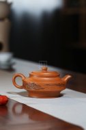 《汉君》