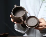 《静瓦》
