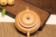 《碗灯梵莲》宜兴紫砂壶助理工艺美术师手工黄金段茶具