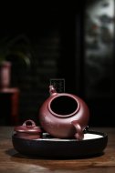 《八面威风》宜兴紫砂壶工艺美术师手工紫泥创新壶