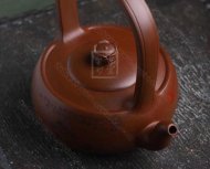 《莲花提梁》
