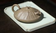 《小莲蓬》宜兴青灰泥工艺美术师全手工收藏把玩创新壶茶具
