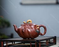 松鼠壶