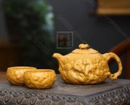 《供春套组》