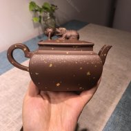 四方狮球