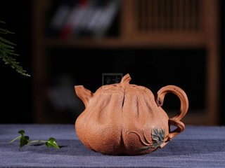 《南瓜》宜兴紫砂壶名家全手工泡茶壶高级工艺美术师大师降坡泥南瓜