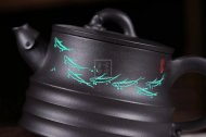 《鱼乐》茶具茶壶宜兴手工紫砂壶乌金泥
