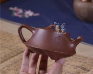 《柱础》