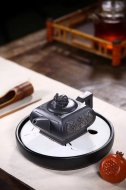 《万象更新》