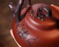 《东坡提梁》