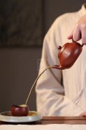 《梨形壶》紫砂壶宜兴工艺美术师纯手工大红袍梨形泡茶壶